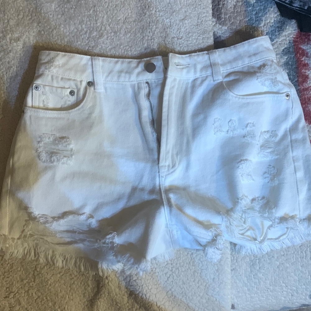 White stressed shorts